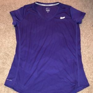 Nike dri-fit top